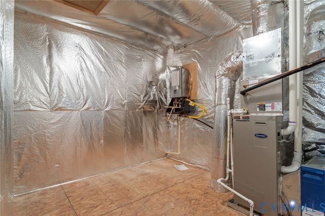 826 Fair Port Cir, Glen Allen, VA 23060