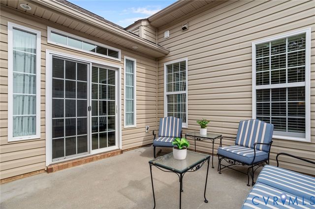 826 Fair Port Cir, Glen Allen, VA 23060