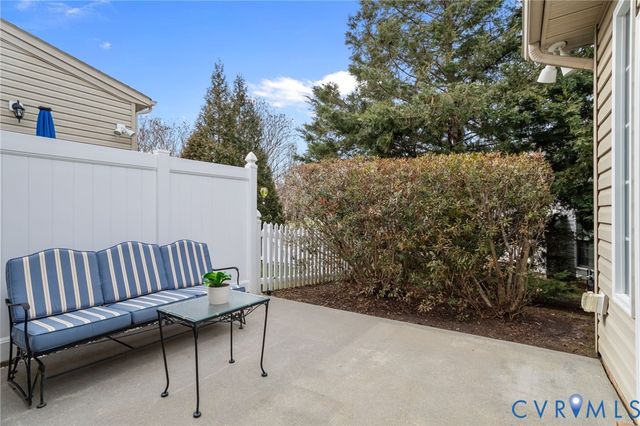 826 Fair Port Cir, Glen Allen, VA 23060