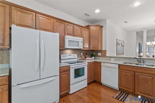 826 Fair Port Cir, Glen Allen, VA 23060