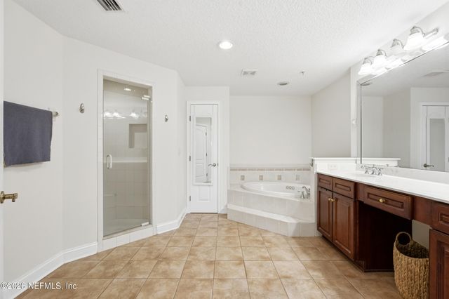 917 1ST Street N 202, Jacksonville Beach, FL 32250