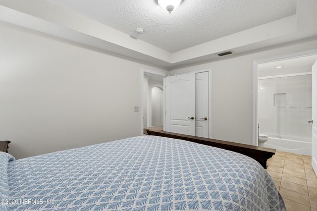 917 1ST Street N 202, Jacksonville Beach, FL 32250