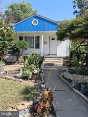 9723 BRADDOCK RD, Silver Spring, MD 20903