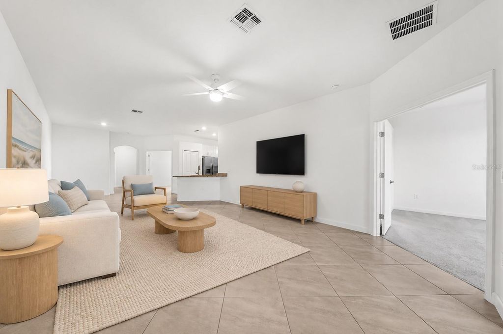 Image 20 of property listing at 15942 CLEAR SKIES PLACE, Bradenton, FL 34211
