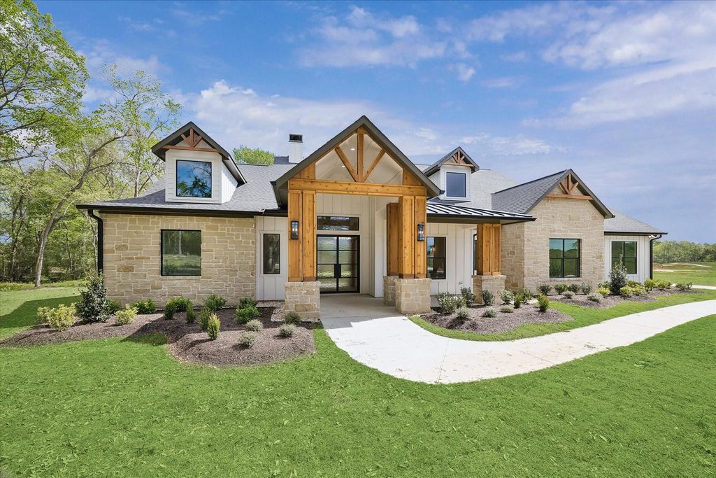 9509 Forest Trace, Plantersville, TX 77363