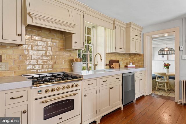 3141 SPRING MILL RD, Plymouth Meeting, PA 19462