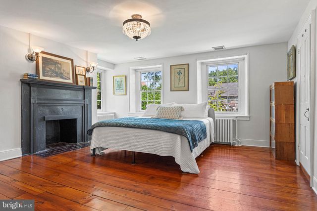 3141 SPRING MILL RD, Plymouth Meeting, PA 19462