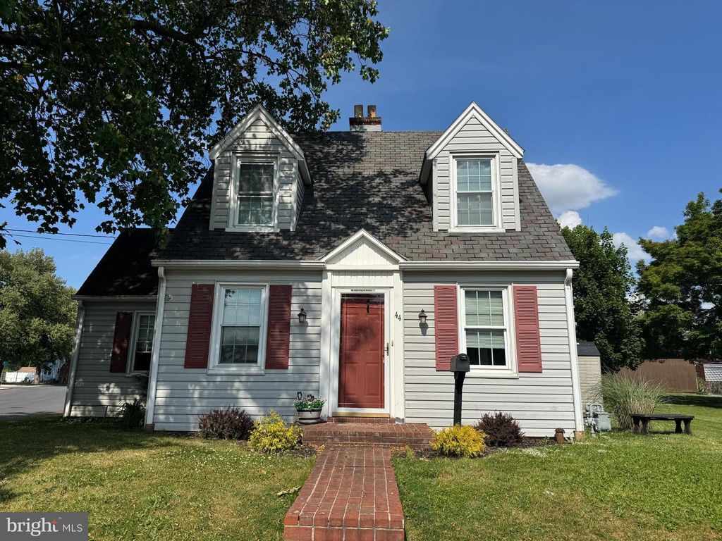 44 N GOTWALT ST, York, PA 17404