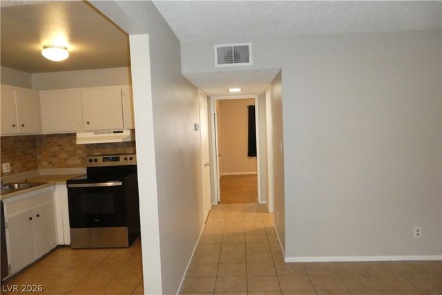 212 Orland Street 30, Las Vegas, NV 89107