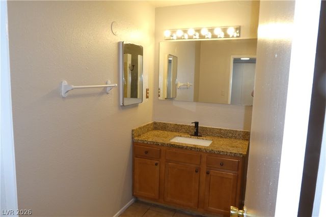 212 Orland Street 30, Las Vegas, NV 89107