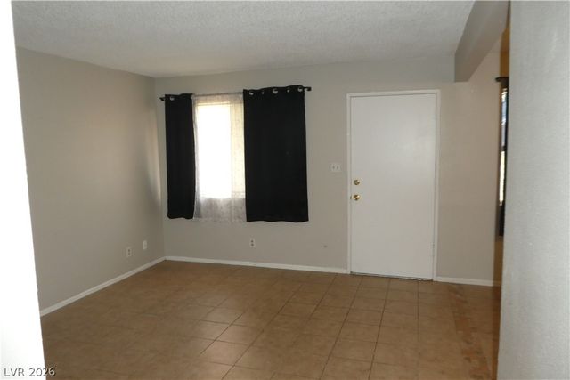 212 Orland Street 30, Las Vegas, NV 89107