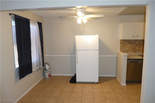 212 Orland Street 30, Las Vegas, NV 89107