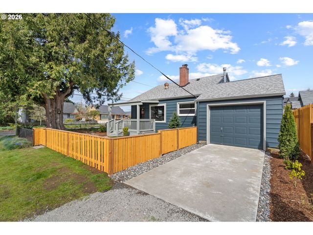 6909 Ne Multnomah St A, Portland, OR 97213