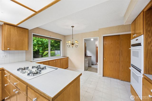 1840 Centerwood Drive SE, Olympia, WA 98501