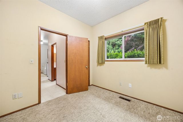 1840 Centerwood Drive SE, Olympia, WA 98501