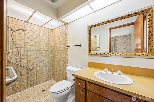 1840 Centerwood Drive SE, Olympia, WA 98501