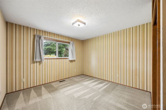 1840 Centerwood Drive SE, Olympia, WA 98501
