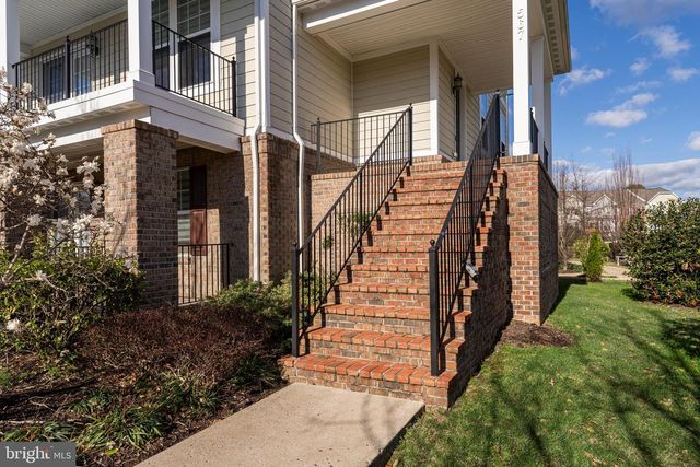 567 VAN BUREN ST, Herndon, VA 20170