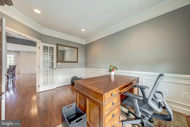 567 VAN BUREN ST, Herndon, VA 20170