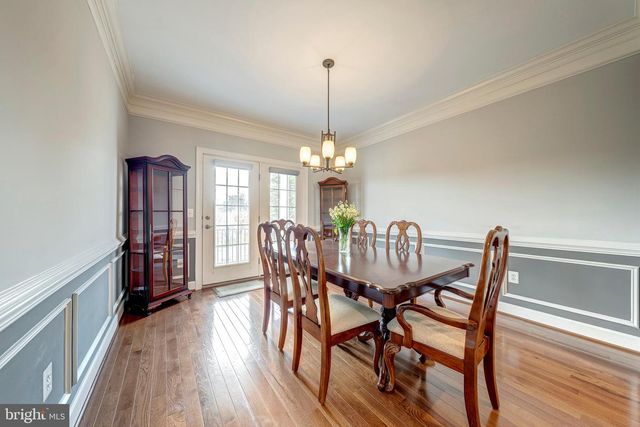 567 VAN BUREN ST, Herndon, VA 20170