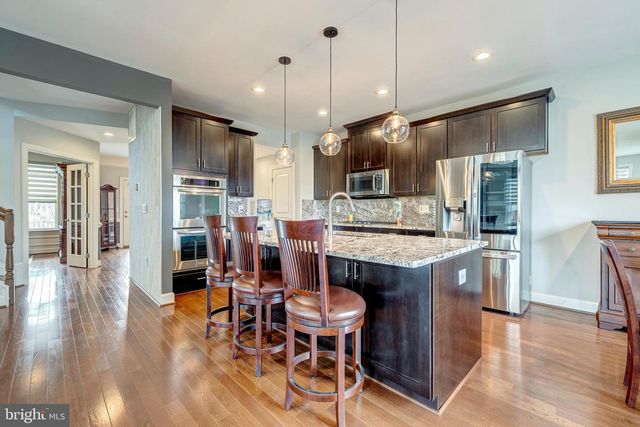 567 VAN BUREN ST, Herndon, VA 20170