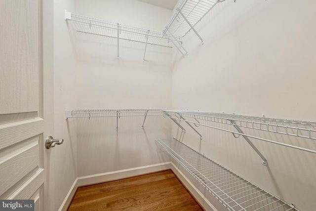 567 VAN BUREN ST, Herndon, VA 20170