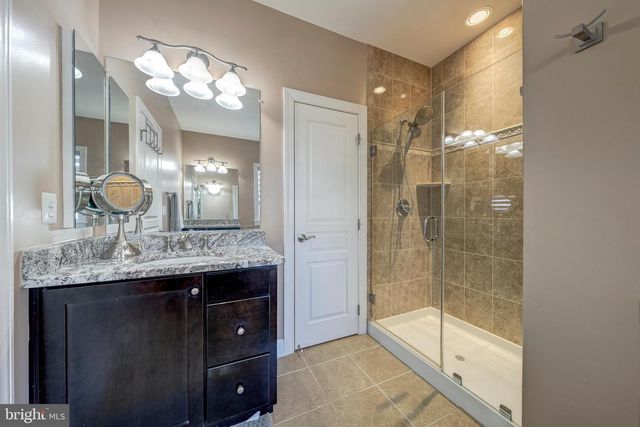 567 VAN BUREN ST, Herndon, VA 20170