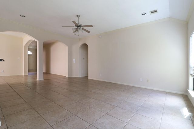 19135 Center Park Drive, Spring, TX 77373