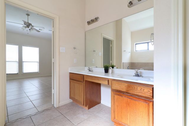 19135 Center Park Drive, Spring, TX 77373