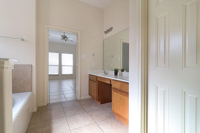 19135 Center Park Drive, Spring, TX 77373