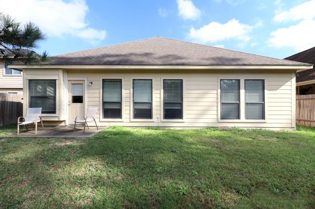 19135 Center Park Drive, Spring, TX 77373
