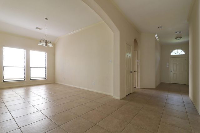 19135 Center Park Drive, Spring, TX 77373