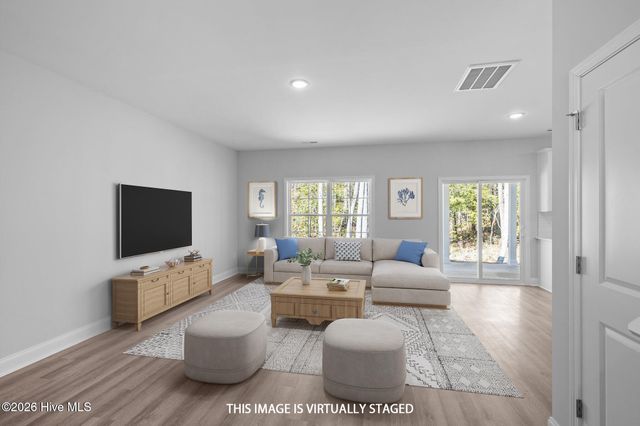 7016 Bayberry Park Drive, New Bern, NC 28562