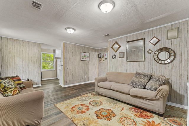 103 East St., Purvis, MS 39475