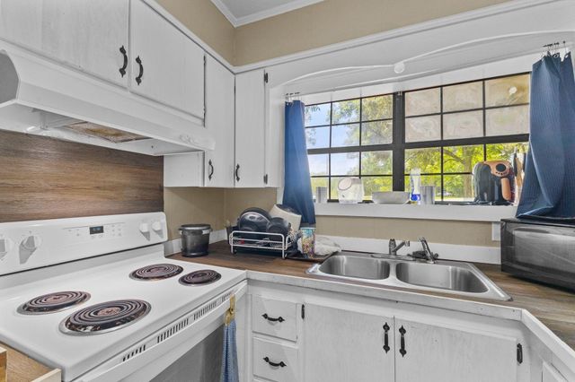 103 East St., Purvis, MS 39475