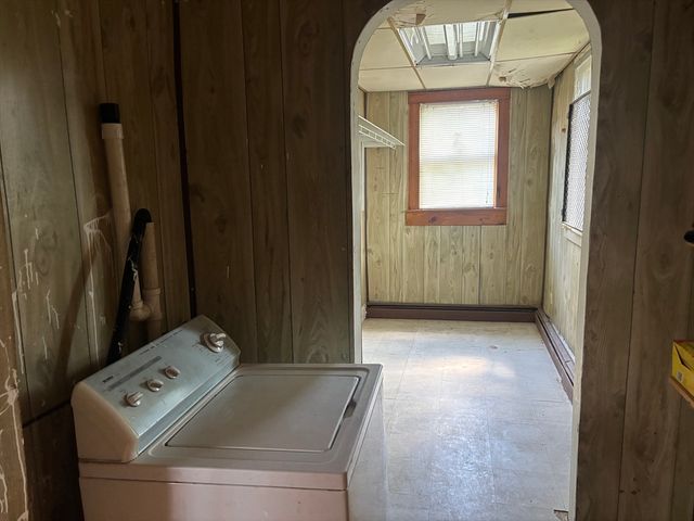 31 Lawrence Ave, Boston, MA 02121