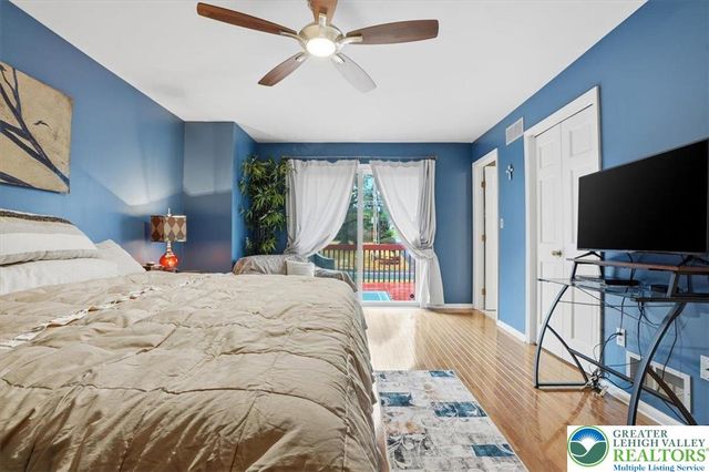 9 Aspen Court, Forks Twp, PA 18040