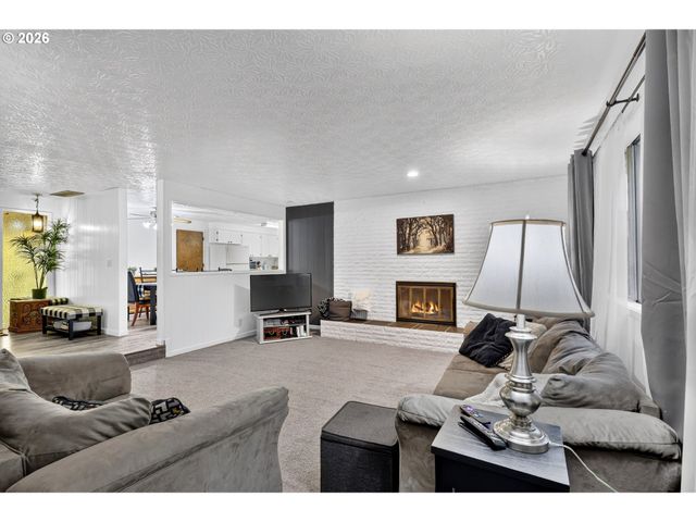 7525 Se ELDORADO St, Milwaukie, OR 97267