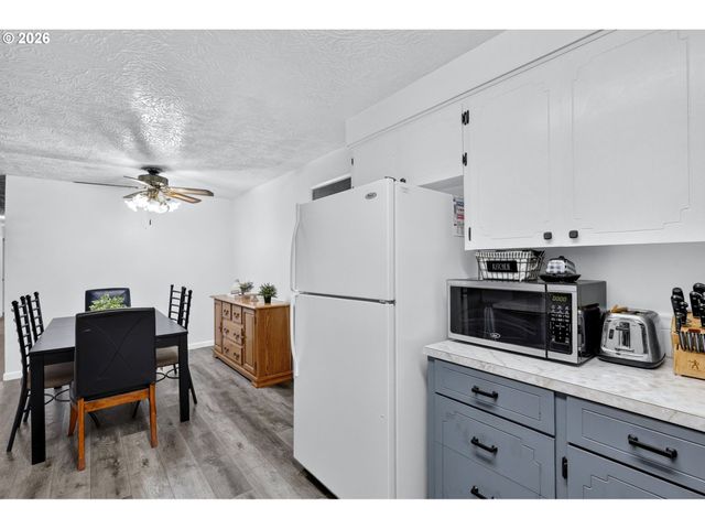 7525 Se ELDORADO St, Milwaukie, OR 97267