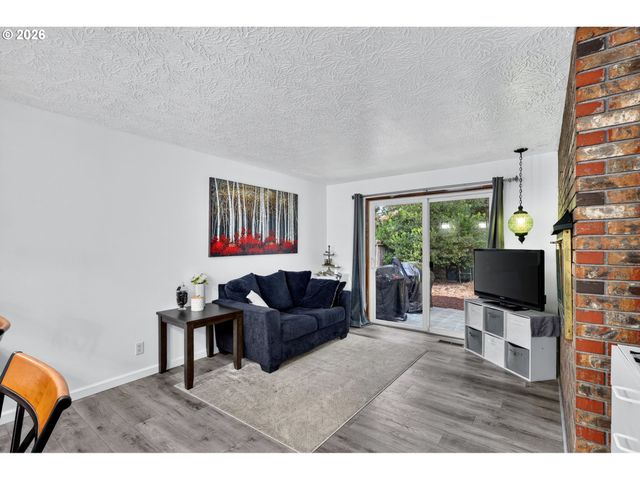 7525 Se ELDORADO St, Milwaukie, OR 97267