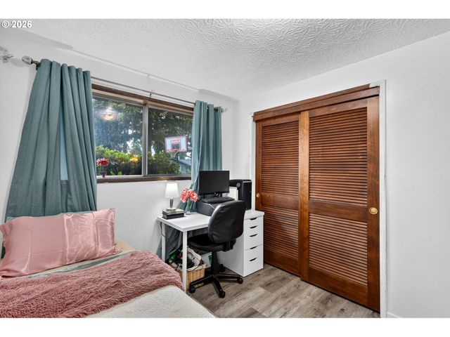 7525 Se ELDORADO St, Milwaukie, OR 97267