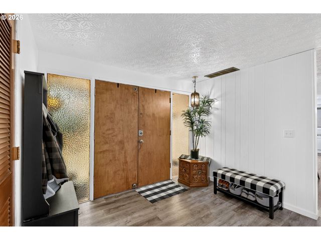 7525 Se ELDORADO St, Milwaukie, OR 97267