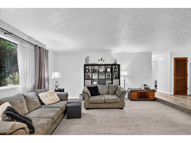 7525 Se ELDORADO St, Milwaukie, OR 97267