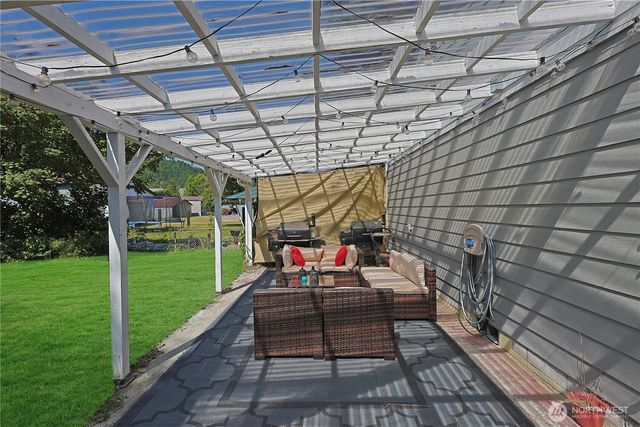 373 Adams Avenue, Morton, WA 98356