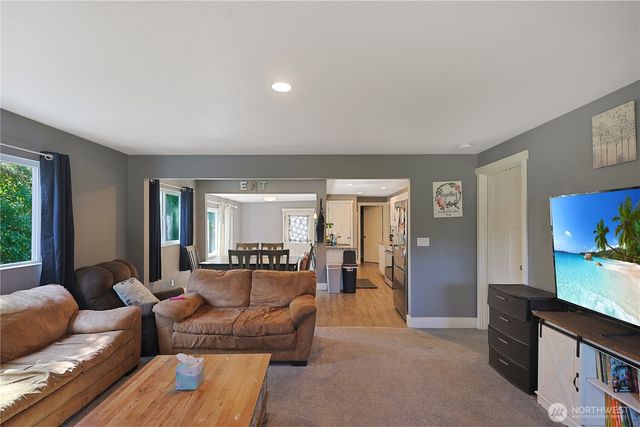 373 Adams Avenue, Morton, WA 98356