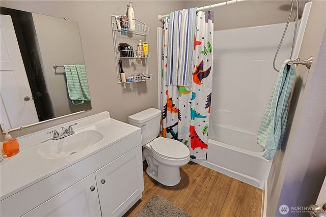373 Adams Avenue, Morton, WA 98356