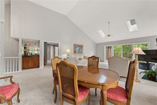 2137 Waters Edge Drive, Westlake, OH 44145