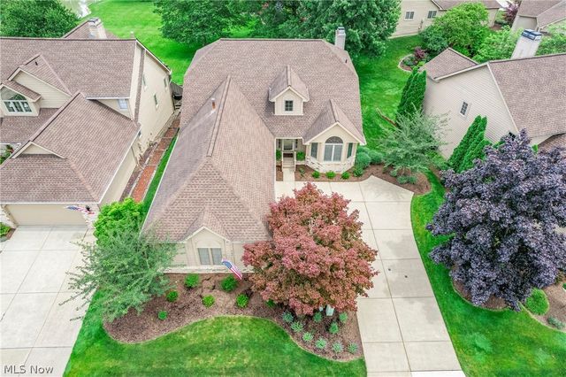 2137 Waters Edge Drive, Westlake, OH 44145