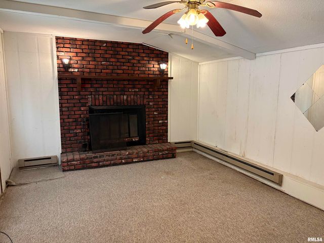 1410 S CHERRY Street, Centralia, IL 62801