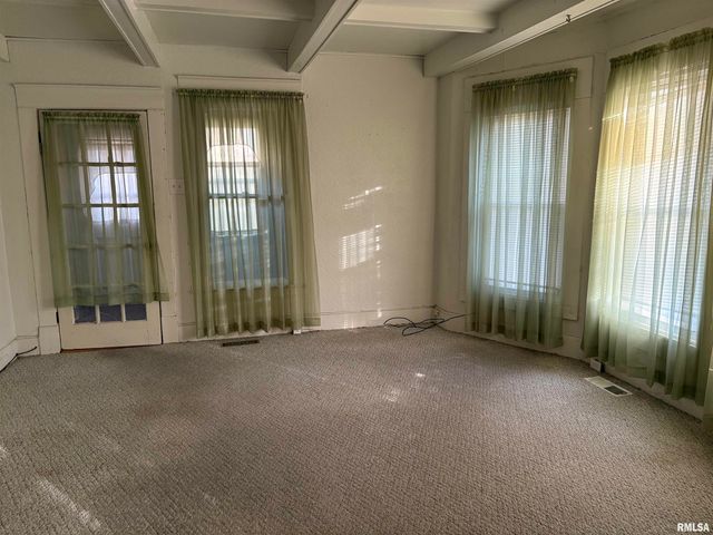 1410 S CHERRY Street, Centralia, IL 62801